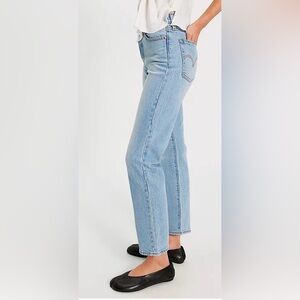 Levi's Wedgie Straight Jeans NWT 18W